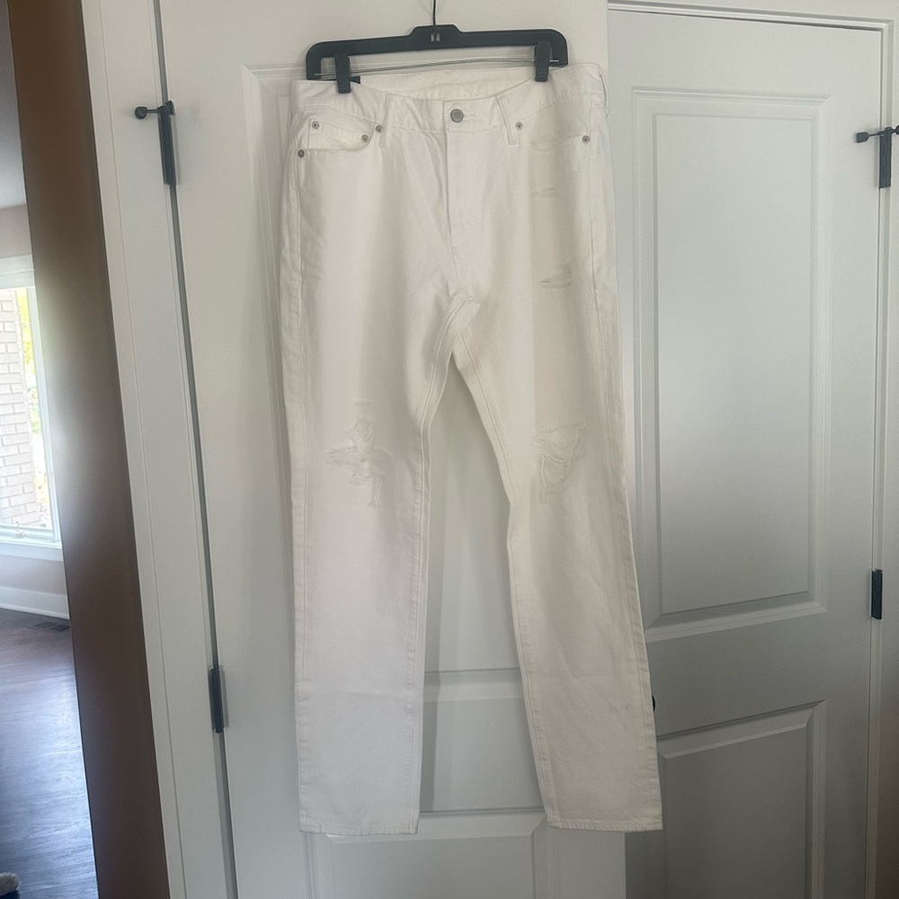 Abercrombie & Fitch distressed Rustin athletic slim jeans